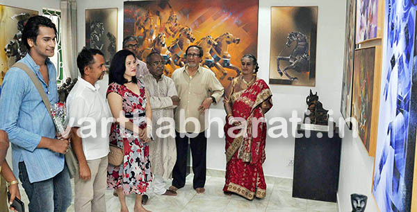 ಡೈಮಂಡ್ ಸ್ಟ್ರೋಕ್ಸ್’ ಏಕವ್ಯಕ್ತಿ ಕಲಾಪ್ರದರ್ಶನ ಉದ್ಘಾಟನೆ